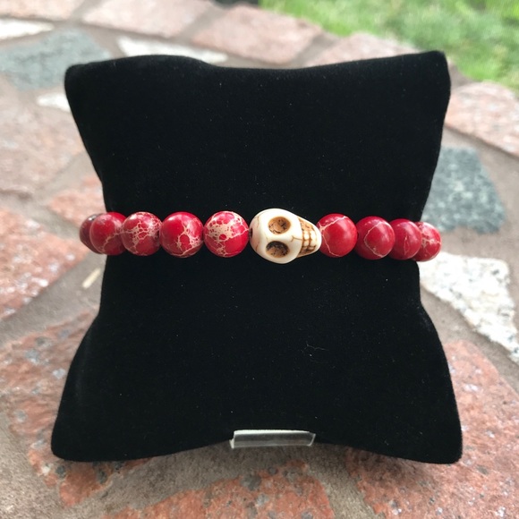 Red jasper white turquoise skull beaded bracelet - Picture 3 of 8